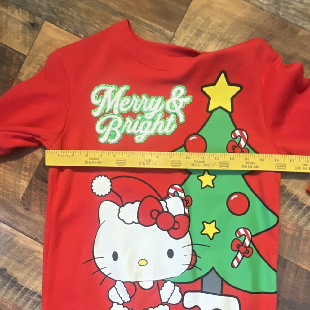 Hello Kitty by Sanrio Merry & Bright Christmas Red Sweatshirt L Glitter box 1 - Picture 5 of 6